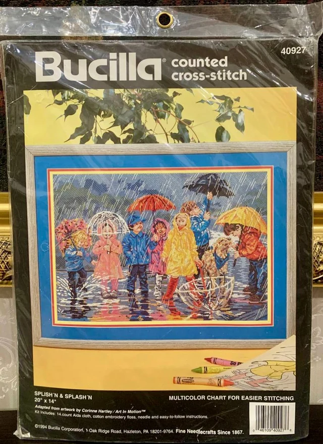 Bucilla #40927 “Splash ’n Splash” ☔️🌧️