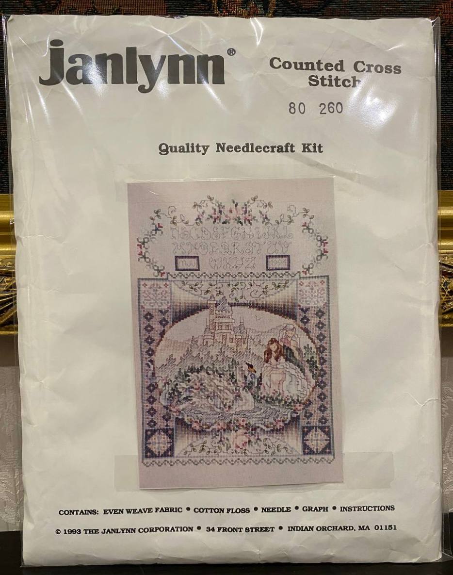 Janlynn #80-260 Stoney Creek โSwan Castleโ ๐ฆข๐ฐ