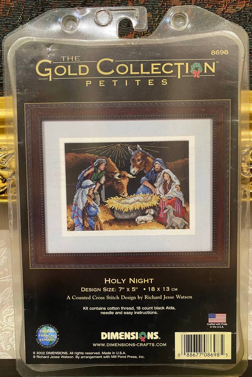 Dimensions Gold Collection Petites #8698 — “Holy Night” ✨🤍  дизайн Richard Jesse Watson