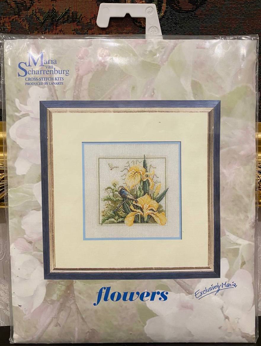 Maria van Scharrenburg / Lanarte — Flowers 🌼🦋