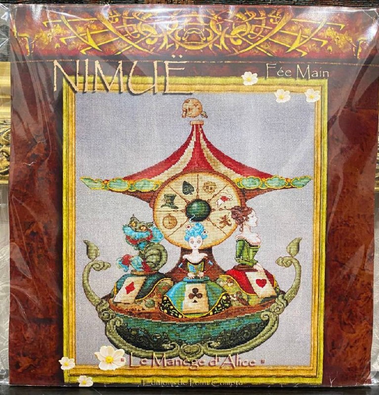 Nimuë Fée Main — “Le Manège d’Alice” 🎠♠️♥️