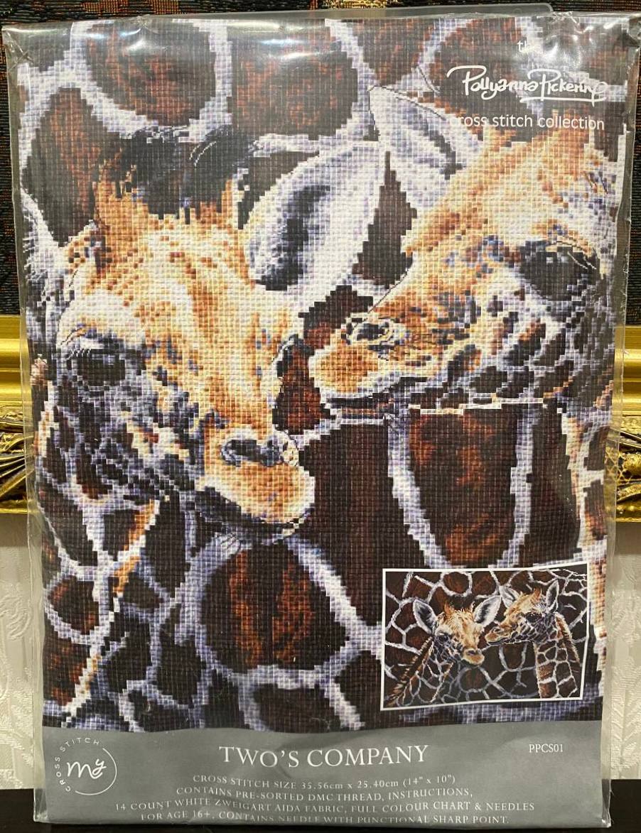 Pollyanna Pickering — “Two’s Company” 🦒🤎