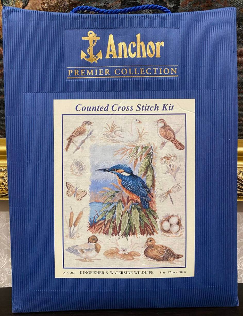 Anchor Premier Collection — “Kingfisher & Waterside Wildlife” #APC902 🐦🌿