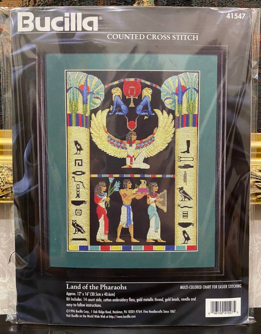 Bucilla #41547 — “Land of the Pharaohs” ✨🖤